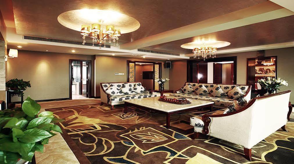Empark Grand Hotel 重慶 エクステリア 写真
